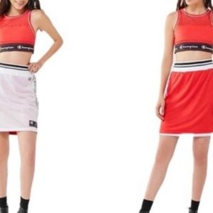 NWT/Champion women reversible skirt/L